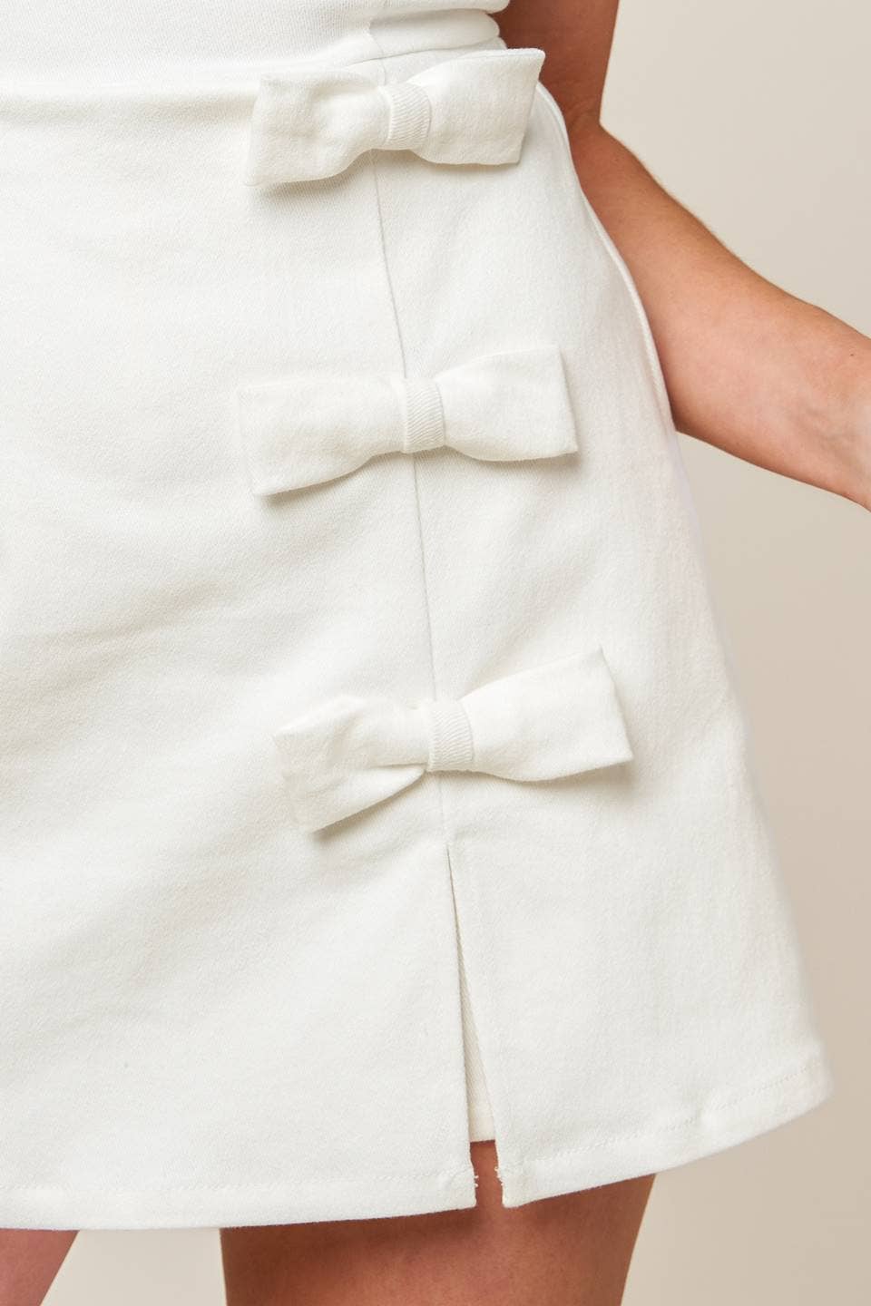 A solid woven skort romper - IP8899