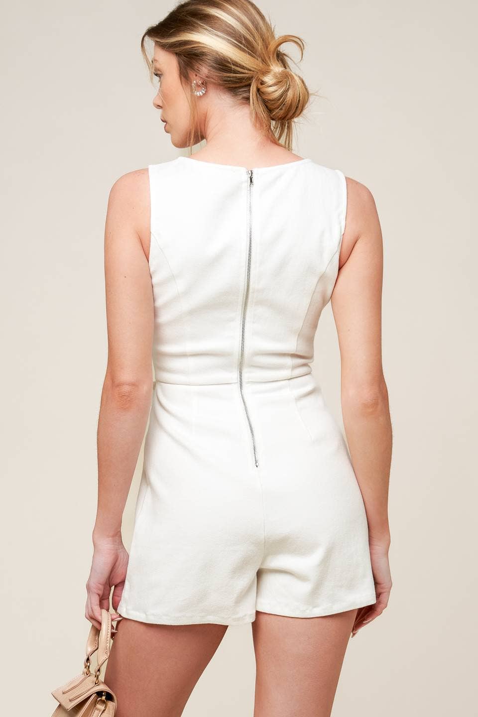 A solid woven skort romper - IP8899