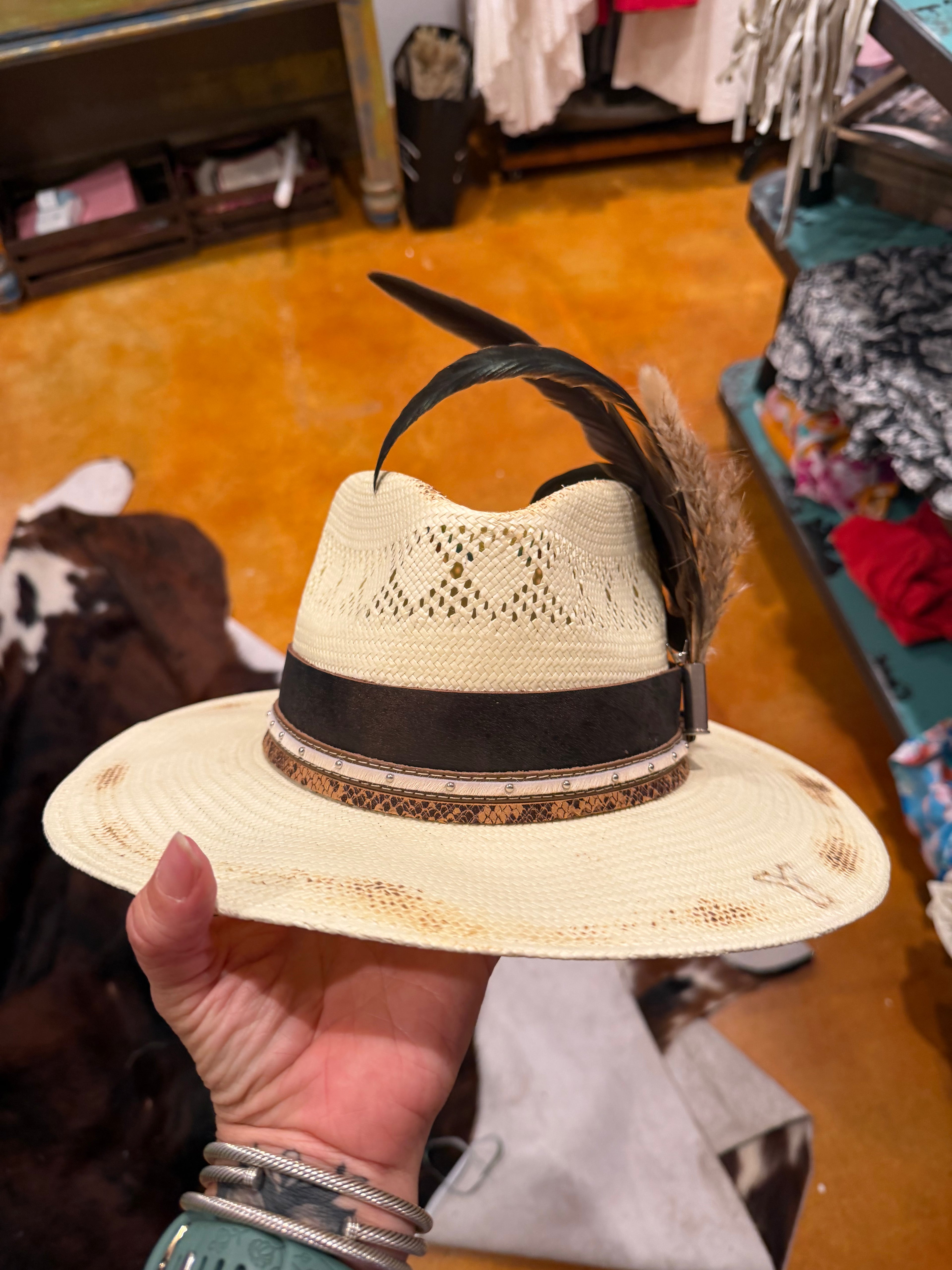 Corral hat